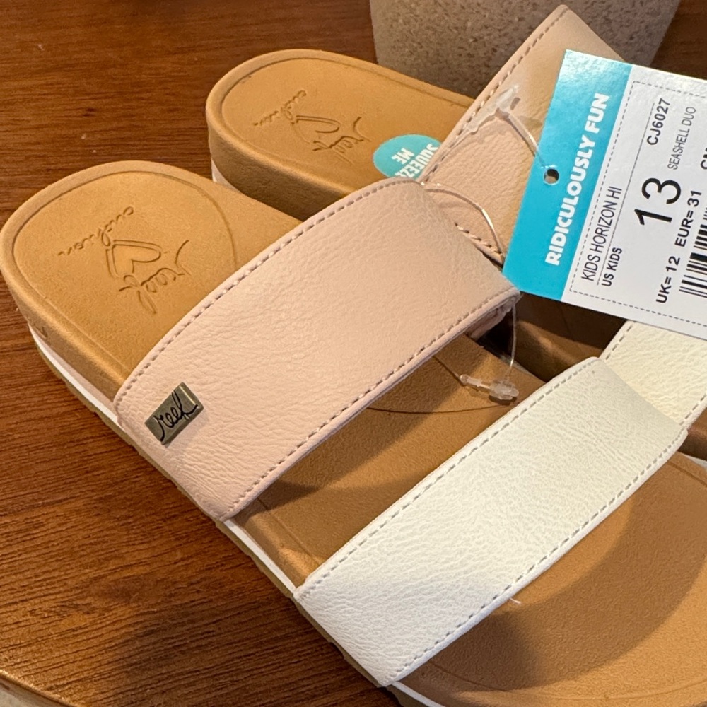 Reef Kids Horizon Hi in Pink and White - Picture 4 of 8